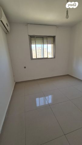 דירה, חבצלת, גבעת עמוס, נשר