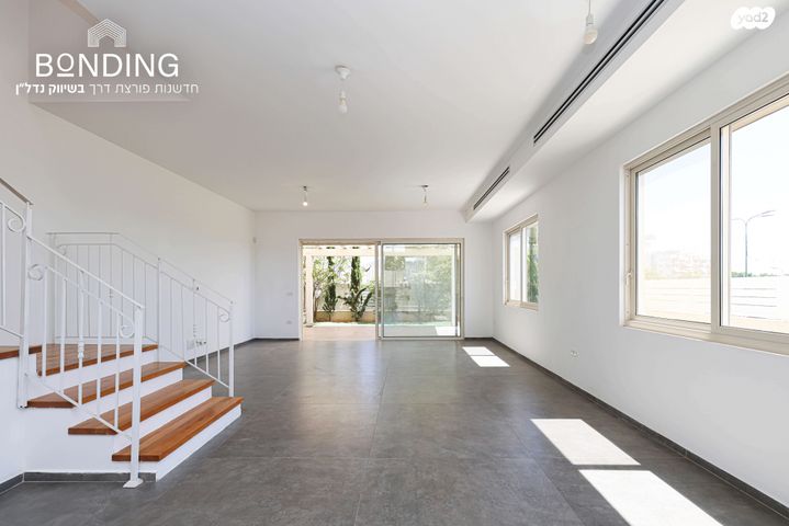 דו משפחתי, שלהבת 27, אבן יהודה