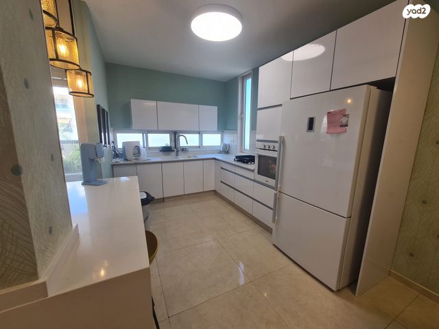 דירה, יהושע חנקין, אגרובנק, חולון