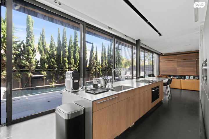 בית פרטי/ קוטג', המורה אברהם, ראשון לציון