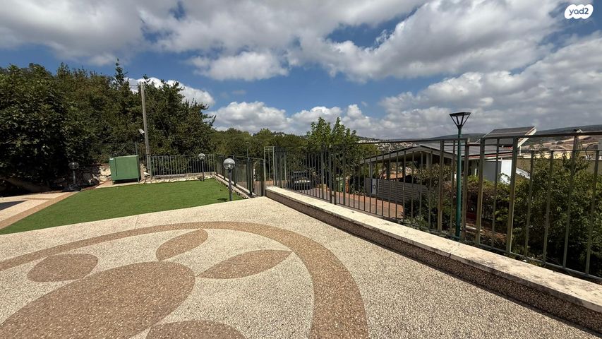 בית פרטי/ קוטג', השקד, חוסן