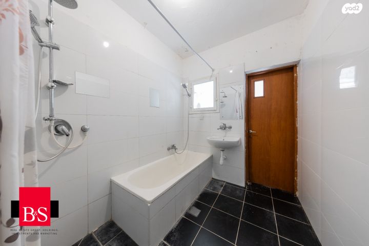 בית פרטי/ קוטג', שרה מלכין 26, נאות גנים, נתניה