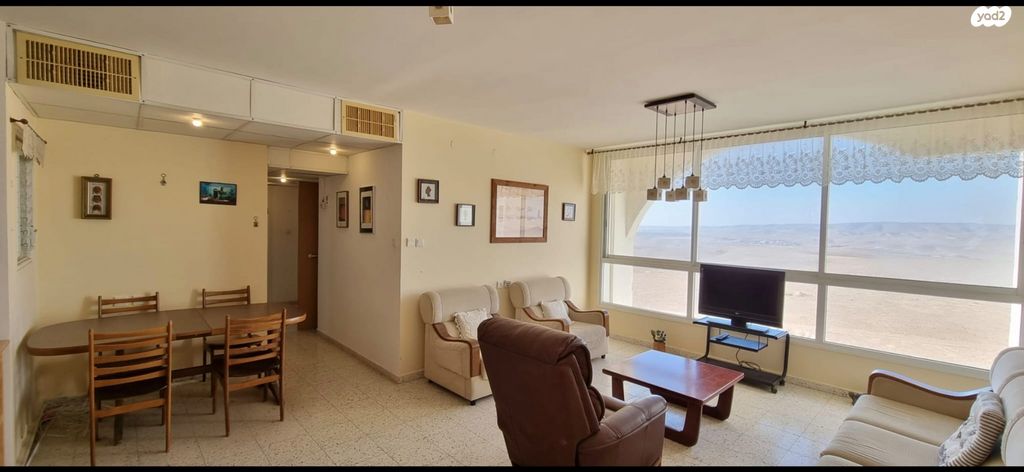 דירה, חלמיש, ערד