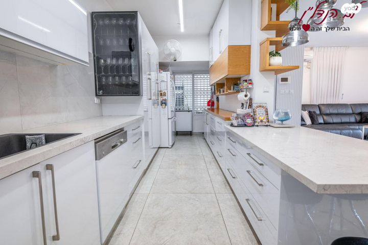 דירה, נחל זוהר, משואה, מודיעין מכבים רעות