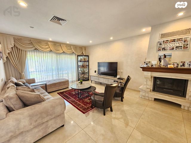 בית פרטי/ קוטג', מנחם בן סרוק, נאות לון, באר שבע