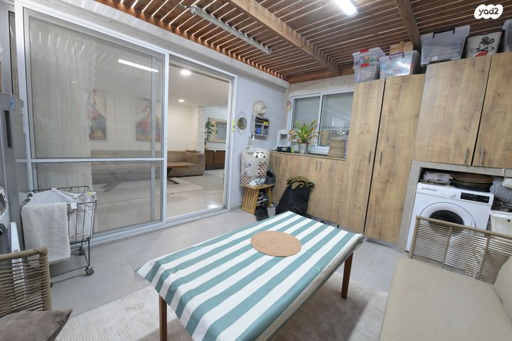 דופלקס, אילת