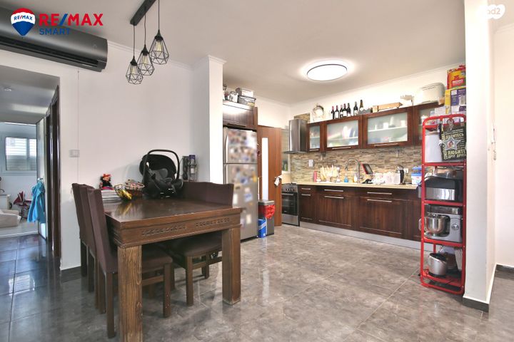 דירה, לוחמי הגטאות, קרית ביאליק