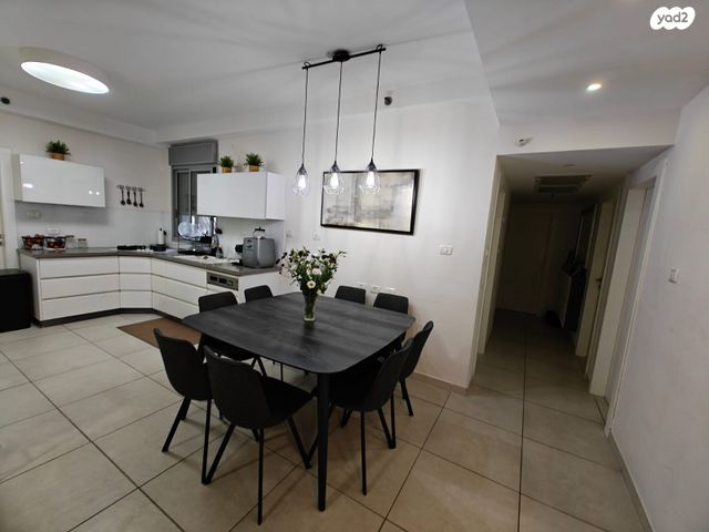 דירה, הדייגים, נאות רבין, יבנה