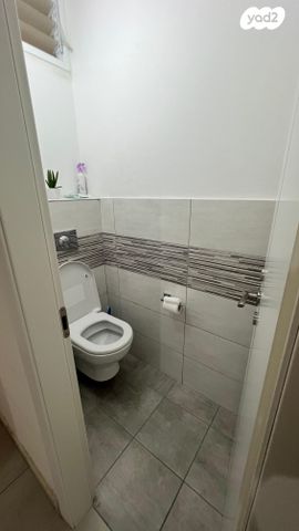 דירה, יהושע רבינוביץ 50, בן גוריון, חולון