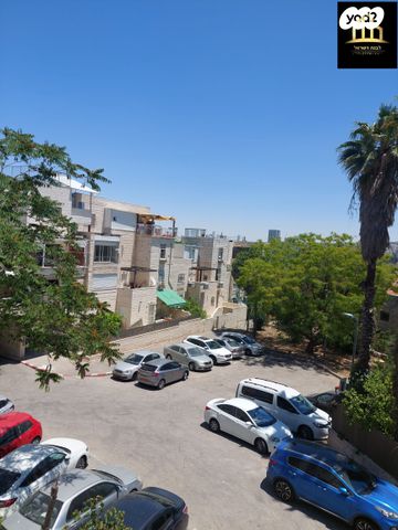 דירה, אהרון אשכולי, רמות, ירושלים