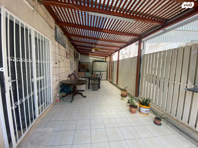 דירה, שונית, קרית מנחם בגין, רמלה