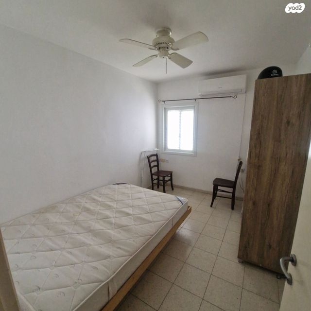 דירה, כ"ג, חברת חשמל, גבעתיים