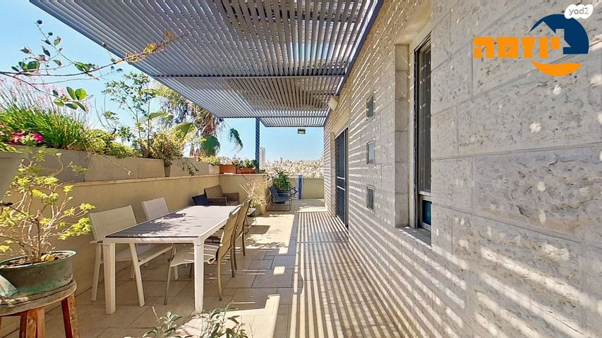 גג/ פנטהאוז, הורקניה, קטמונים, ירושלים