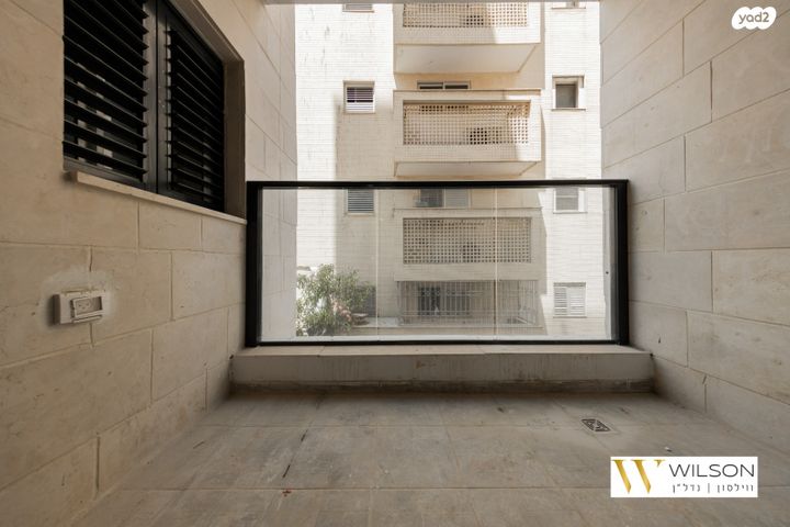 דירה, רעננה