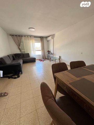 דירה, רמב"ם 6, כוכב הצפון, אשקלון