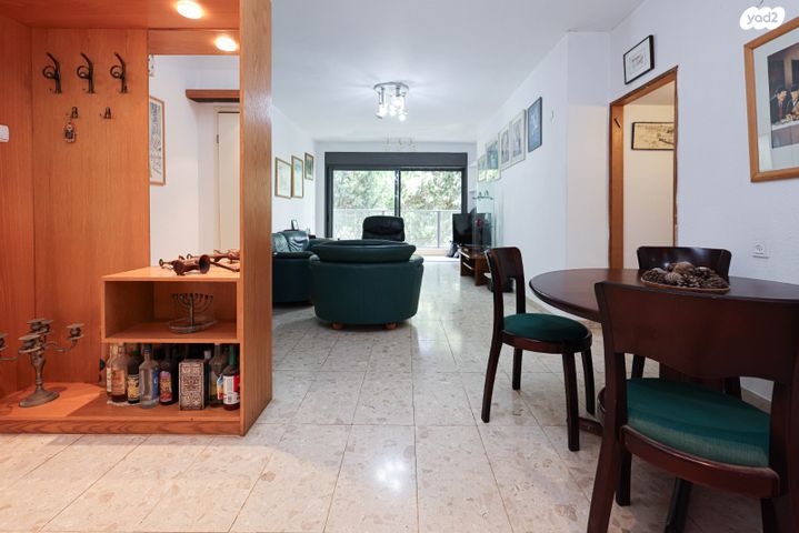 דירה, הרצליה הצעירה, הרצליה