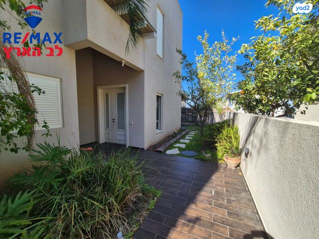 בית פרטי/ קוטג', העירית, ברקן, ברקן