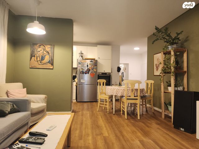 דירה, הזוהר, פתח תקווה