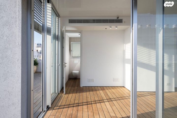 גג/ פנטהאוז, מל"ן 23, כרם התימנים, תל אביב יפו