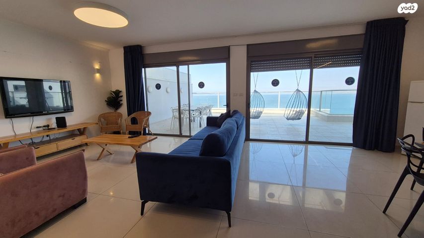 גג/ פנטהאוז, שדרות הרצל 19, קרית שמואל, טבריה