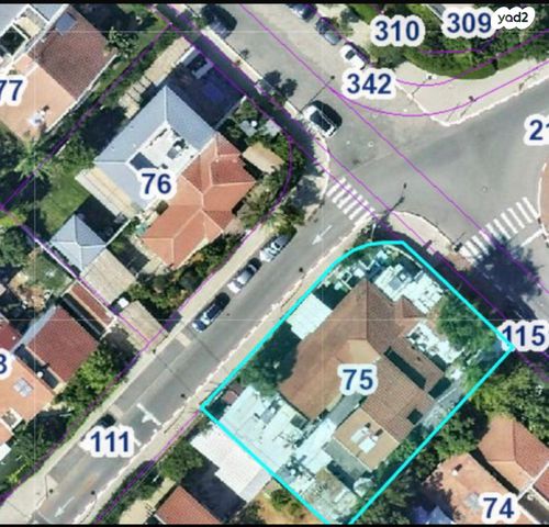 דו משפחתי, ההגנה 1, ותיקים, כפר סבא