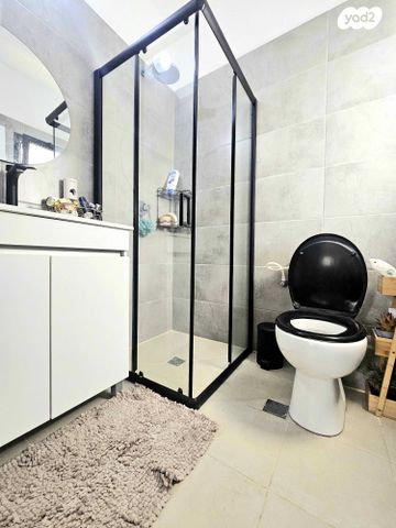 כללי, אריאל שרון, נווה שרון / שער העיר, נתיבות