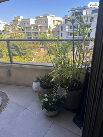 דירה, אגדתי, גני צהלה, רמות צהלה, תל אביב יפו