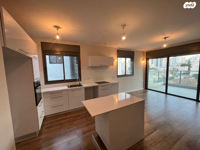 ישראל טייבר 