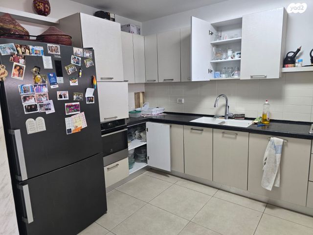 דירה, יהודה, נשר, ערד