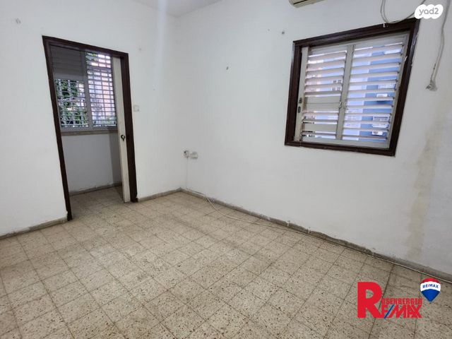 דירה, דוד סניור 3, רמב"ם, ראשון לציון