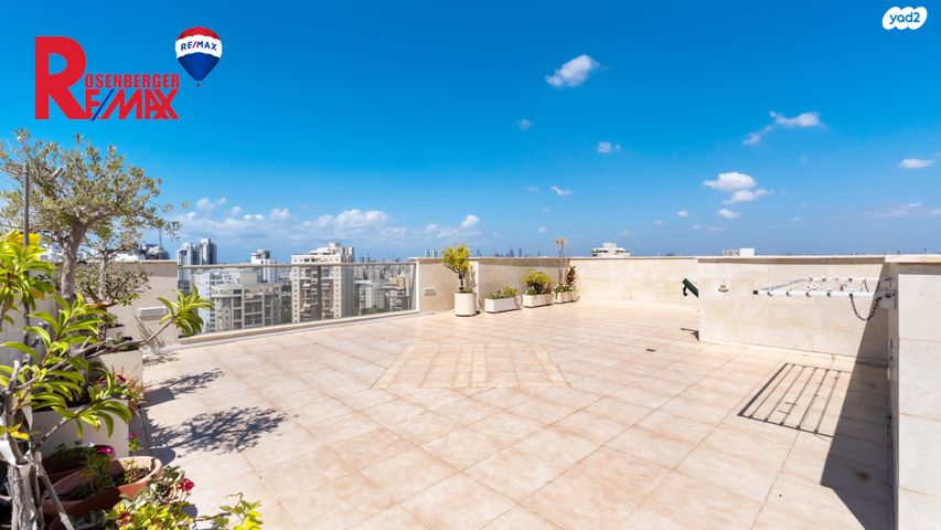 גג/ פנטהאוז, מוטה גור 11, קרית אילון, חולון