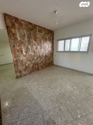 דירה, רמב"ם, העיר העתיקה, רמב"ם, דרום, באר שבע