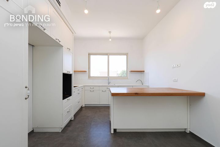 דו משפחתי, שלהבת 27, אבן יהודה