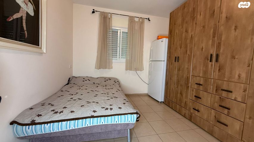 בית פרטי/ קוטג', השקד, חוסן