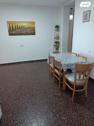 דו משפחתי, מעלה אפרים