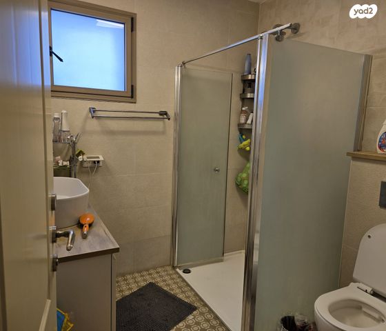 דירה, השיקמה, רמות יצחק, נשר