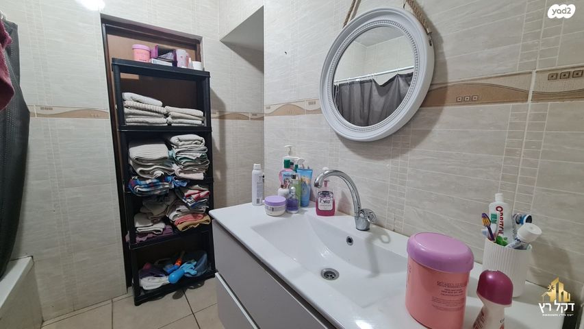 דירה, הרב נסים 11, עכו