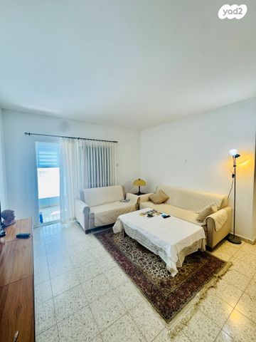 שרה ואהרון אהרונסון 6