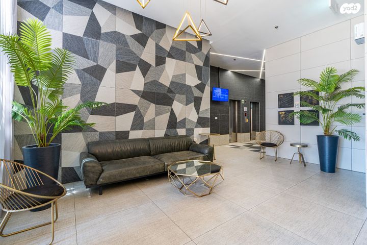 דירה, השיקמים 1, נוף ים - מע"ר, אור עקיבא