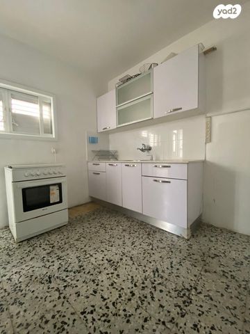 דירה, הנח"ל, יד לבנים, רמת גן