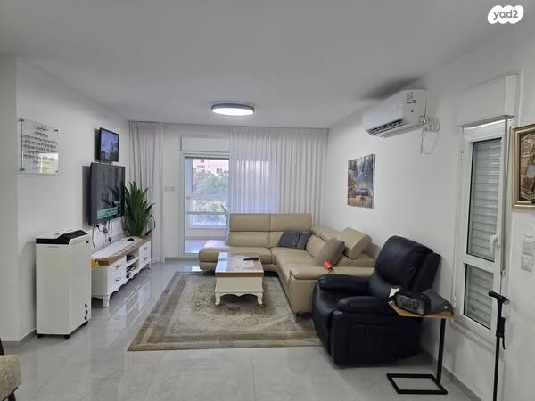 דירת גן, קרית רבין, מגדל העמק