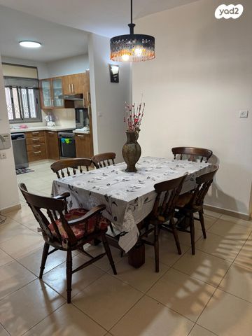 דירת גן, בר כוכבא 50, הגבעה הצרפתית, גבעת שפירא, ירושלים