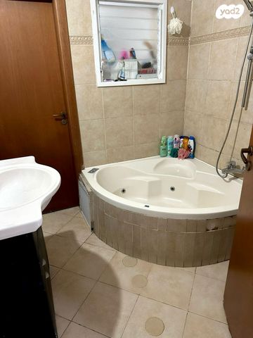 דירה, פרופסור אברהם אמיר, רמות, באר שבע