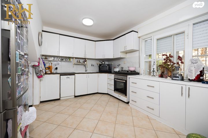 בית פרטי/ קוטג', שבט בנימין 12, המכבים, גבעת זאב