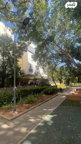 דירה, שד האוטהקר 3, רמתיים, הוד השרון