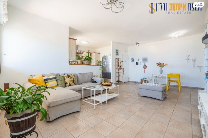 דירה, שדרות ברוך בוארון, גבעת אולגה, חדרה