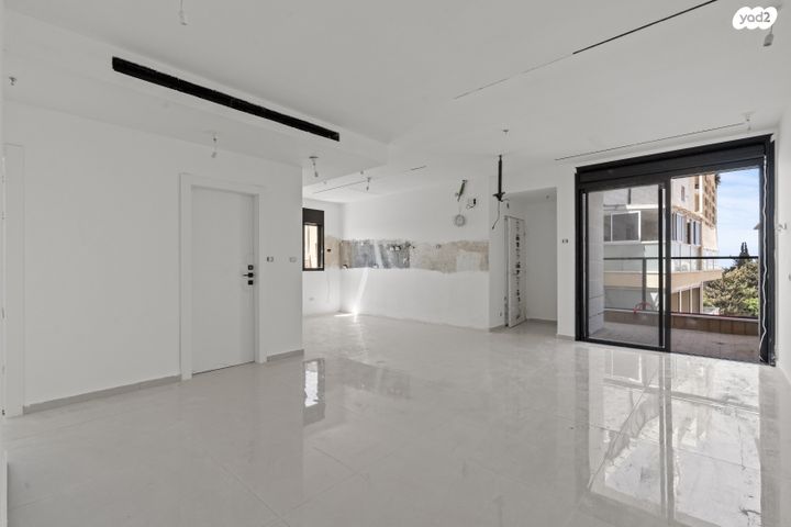 דירה, ראשונים, ראשון לציון