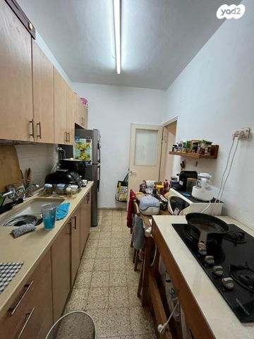 דירה, דניאל 85, לב העיר, בת ים