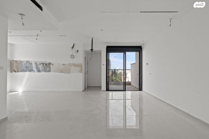 דירה, ראשונים, ראשון לציון