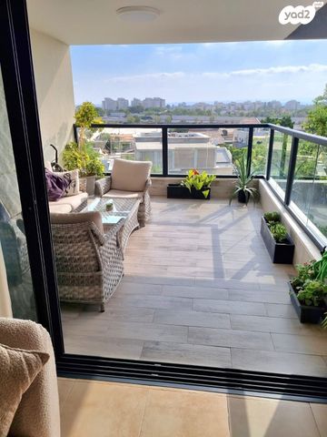 דירה, חיים אשר, שפרינצק, רמלה